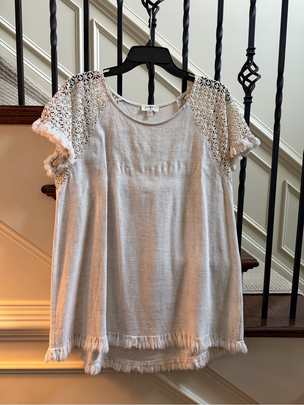UMGEE Small Crochet Sleeve Fringe Trim Women's Top